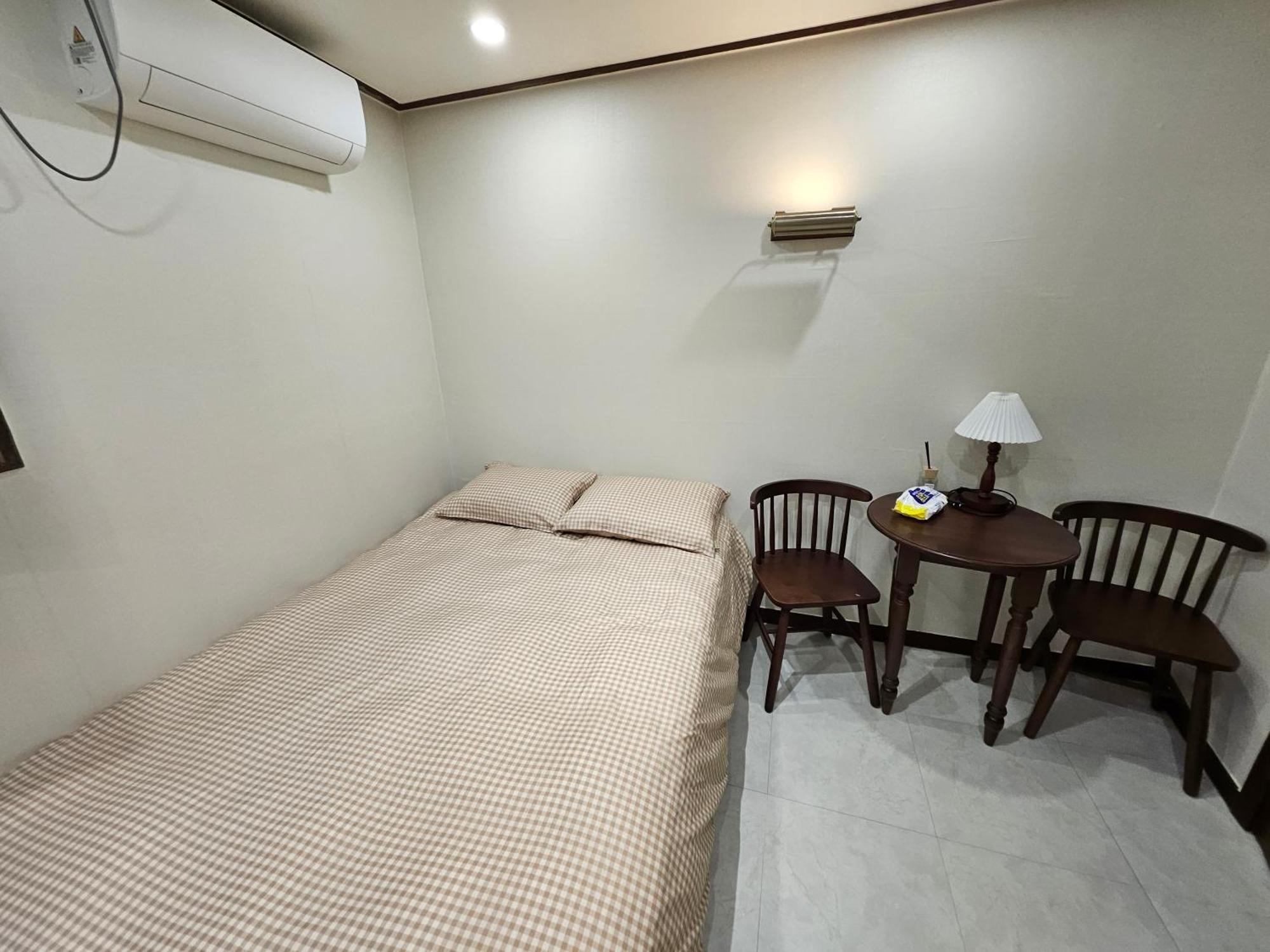 8 Hotel Séoul Extérieur photo
